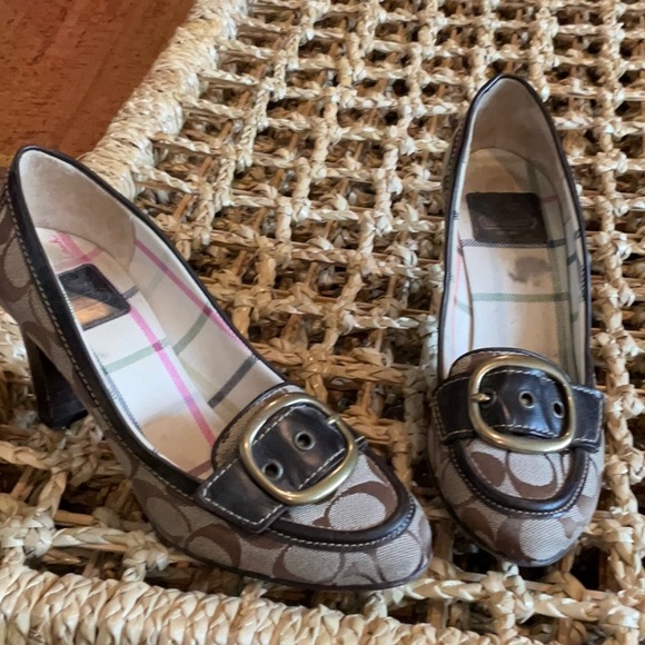 Coach heeled slip-on loafers - Picture 2 of 5